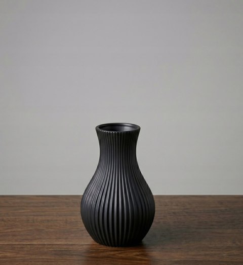 Wazon żłobiony 19 cm - Biały